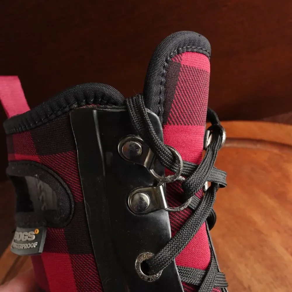 Bogs Boots Youth Size 4 BLK Red Sidney Lace Plaid‎ Rain Waterproof Chore Outdoor